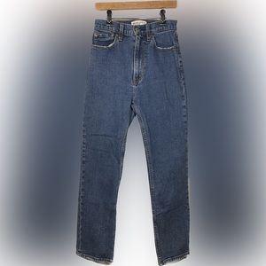 Abercrombie and Fitch: “Ankle Straight Ultra High Rise” size 25/ 0R